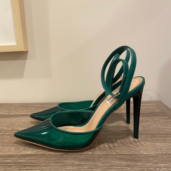 Steve Madden Shoes - Alessi Steve Madden Green Pump Heels